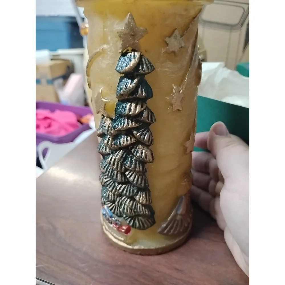 Vintage 3D‎ Hand Painted Luminaire Collection Silent Night? (9”) Pillar Candle